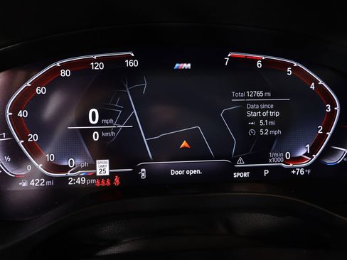 Used 2025 BMW X4 xDrive30i image 4