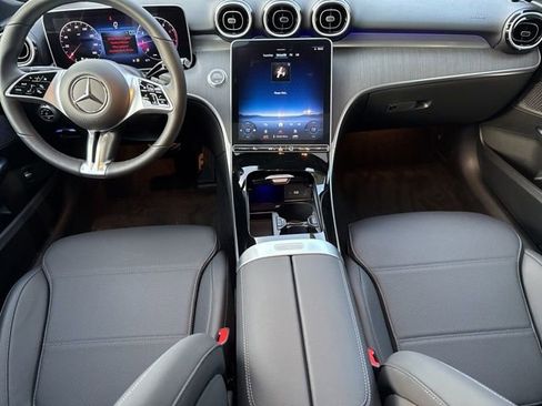 Used 2024 Mercedes-Benz C 300 4MATIC Sedan image 11