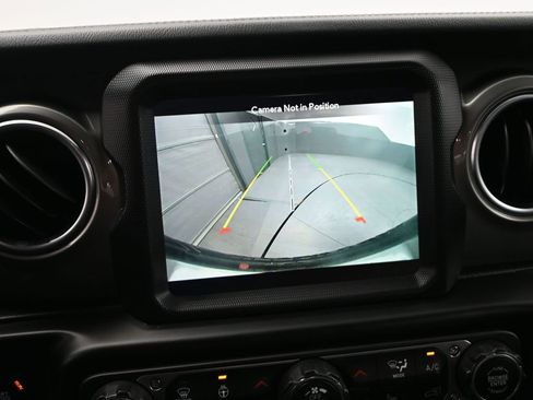 Used 2022 Jeep Wrangler Unlimited Sahara w/ Dual Top Group image 20