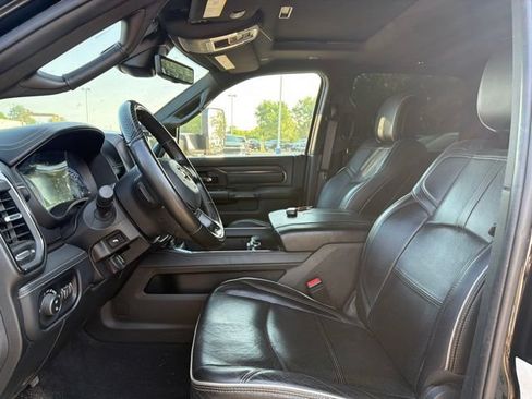 Used 2022 RAM 3500 Limited AWD/4WD image 10
