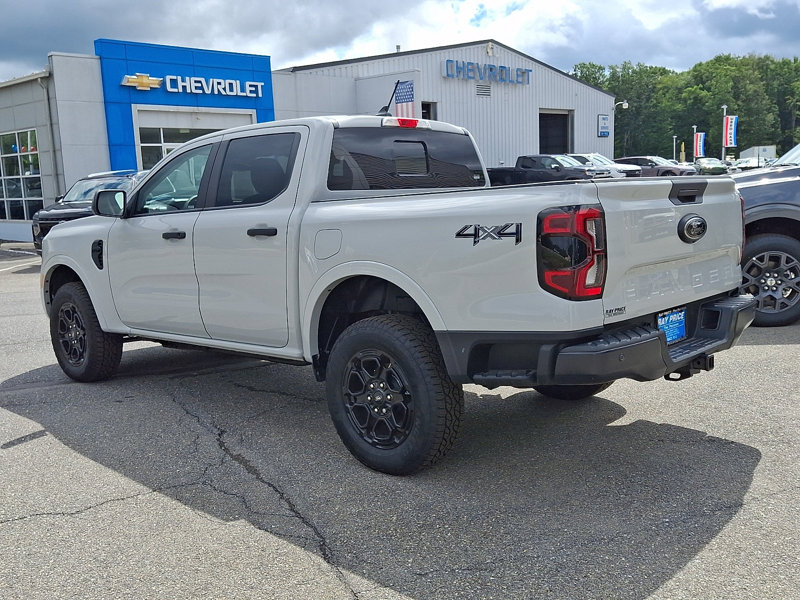 New 2026 Ford Ranger XLT w/ Equipment Group 301A High AWD/4WD image 3