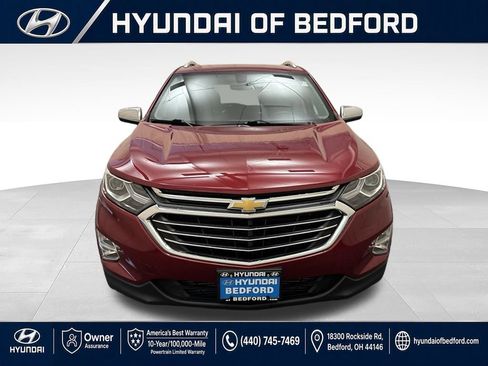 Used 2018 Chevrolet Equinox Premier FWD image 2