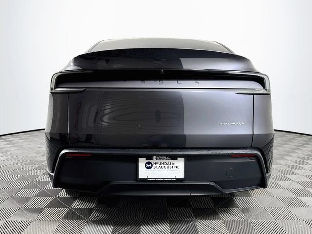 Used 2026 Tesla Model Y AWD image 6