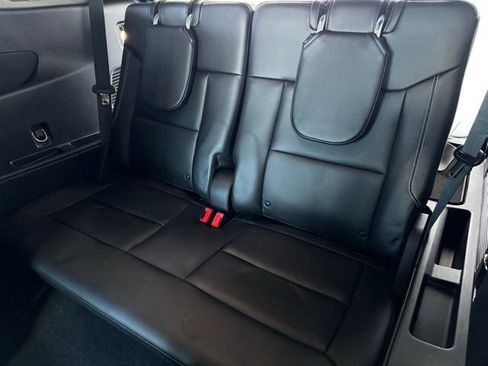 Used 2021 Ford Explorer ST w/ ST Street Pack image 10