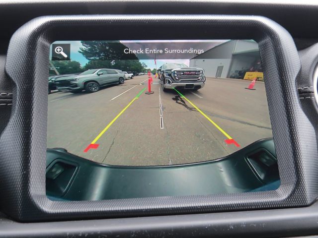 Used 2021 Jeep Gladiator Overland w/ Popular Equipment Package AWD/4WD image 27