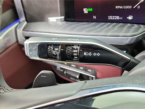 Used 2025 Cadillac Escalade Sport w/ Touring Package image 47