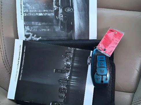 Used 2016 Ford Explorer XLT w/ Equipment Group 202A image 41