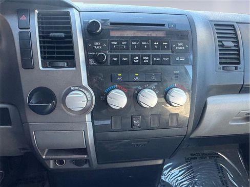 Used 2010 Toyota Tundra 2WD Double Cab image 11