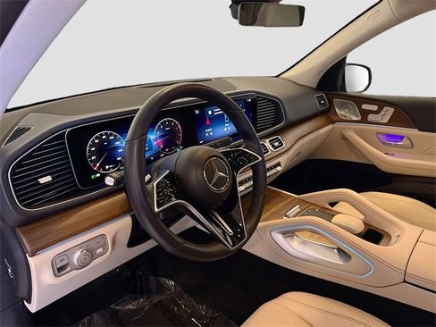 Certified 2024 Mercedes-Benz GLE 350 4MATIC image 9