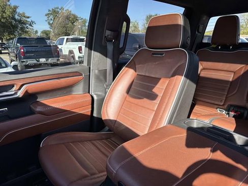 Used 2023 GMC Sierra 1500 Denali Ultimate image 37