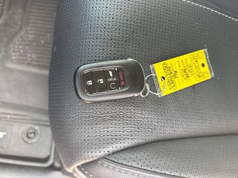 Used 2024 Honda Pilot Elite image 29
