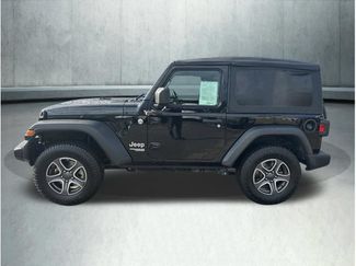Used 2020 Jeep Wrangler Sport AWD/4WD video 2