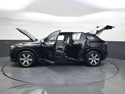 Used 2024 Honda Prologue EX image 36