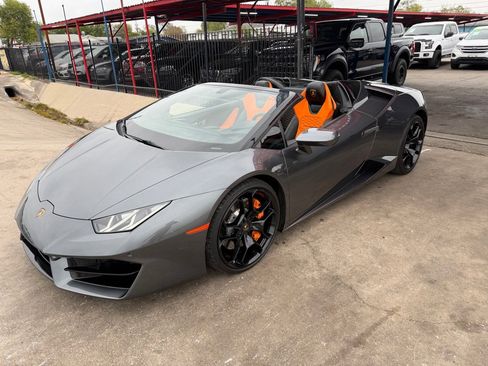 Used 2019 Lamborghini Huracan LP 580-2 image 39