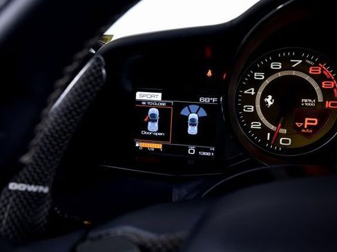 Certified 2018 Ferrari 488 Spider RWD image 34