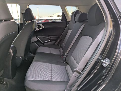 Used 2024 Kia Soul LX w/ Option Group 015 image 29