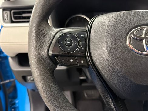 Used 2020 Toyota RAV4 XLE FWD image 20