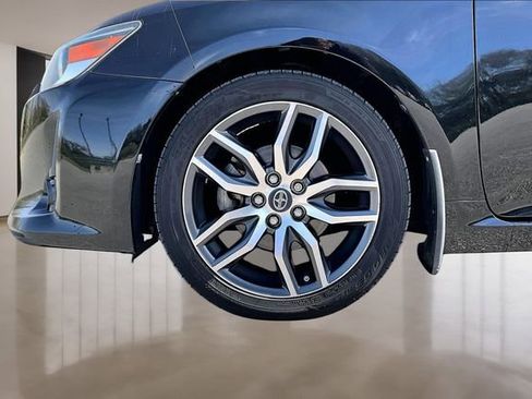 Used 2014 Scion tC Base image 23