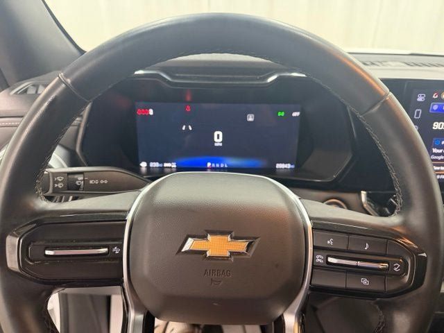 Used 2024 Chevrolet Colorado LT AWD/4WD image 6