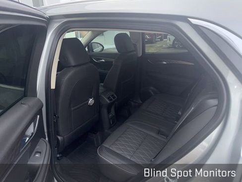 Used 2023 Buick Envision Avenir image 10