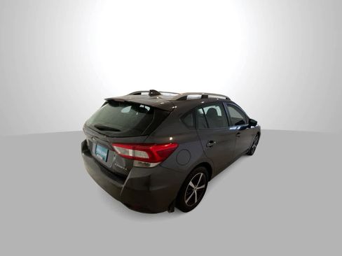 Used 2019 Subaru Impreza 2.0i Premium image 8