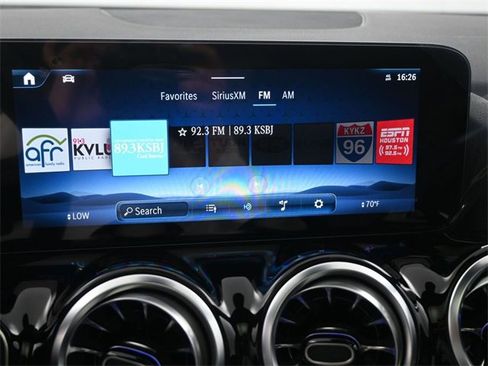 New 2025 Mercedes-Benz GLA 250 4MATIC image 6