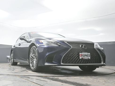 Used 2018 Lexus LS 500 AWD w/ Interior Upgrade Package image 53