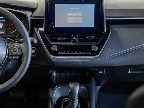 Used 2024 Toyota Corolla SE image 19