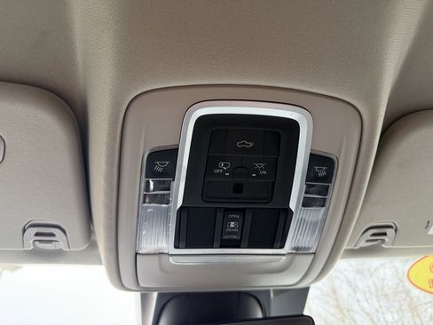 Used 2022 RAM 1500 Laramie image 27