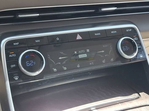 Used 2023 Genesis GV80 2.5T w/ Advanced Package AWD/4WD image 16
