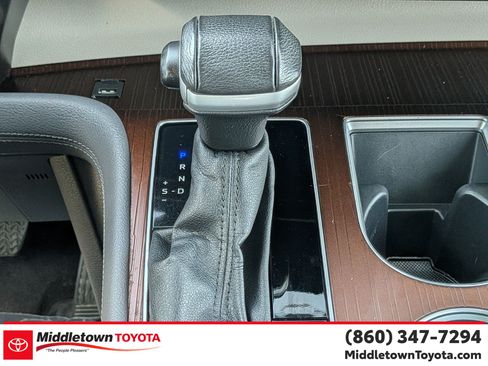 Certified 2024 Toyota Sienna XLE AWD/4WD image 25