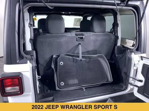 Used 2022 Jeep Wrangler Sport AWD/4WD image 13