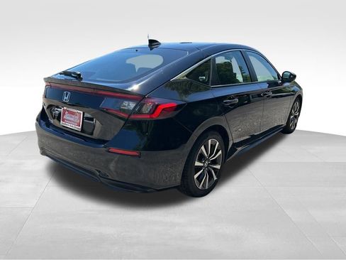 Used 2024 Honda Civic EX-L image 8