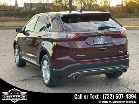 Used 2017 Ford Edge SEL w/ Equipment Group 201A image 6