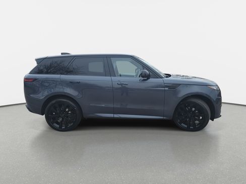 New 2026 Land Rover Range Rover Sport Dynamic SE image 4