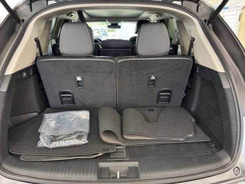 Used 2024 Acura MDX SH-AWD w/ Technology Package image 27