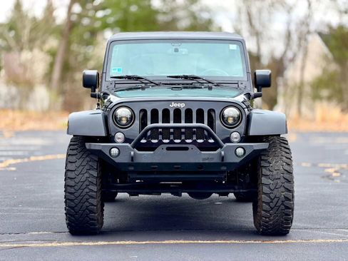 Used 2015 Jeep Wrangler Unlimited Sport w/ Quick Order Package 23S AWD/4WD image 7