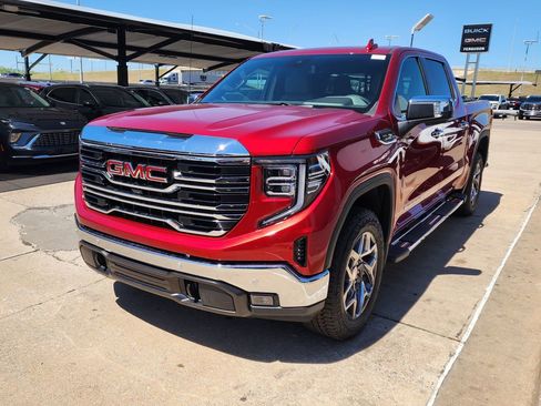 New 2026 GMC Sierra 1500 SLT w/ SLT Premium Plus Package image 8