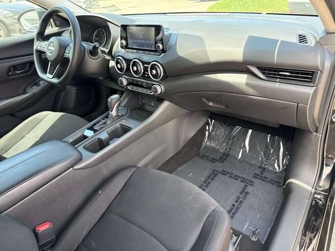 Used 2025 Nissan Sentra S FWD image 13