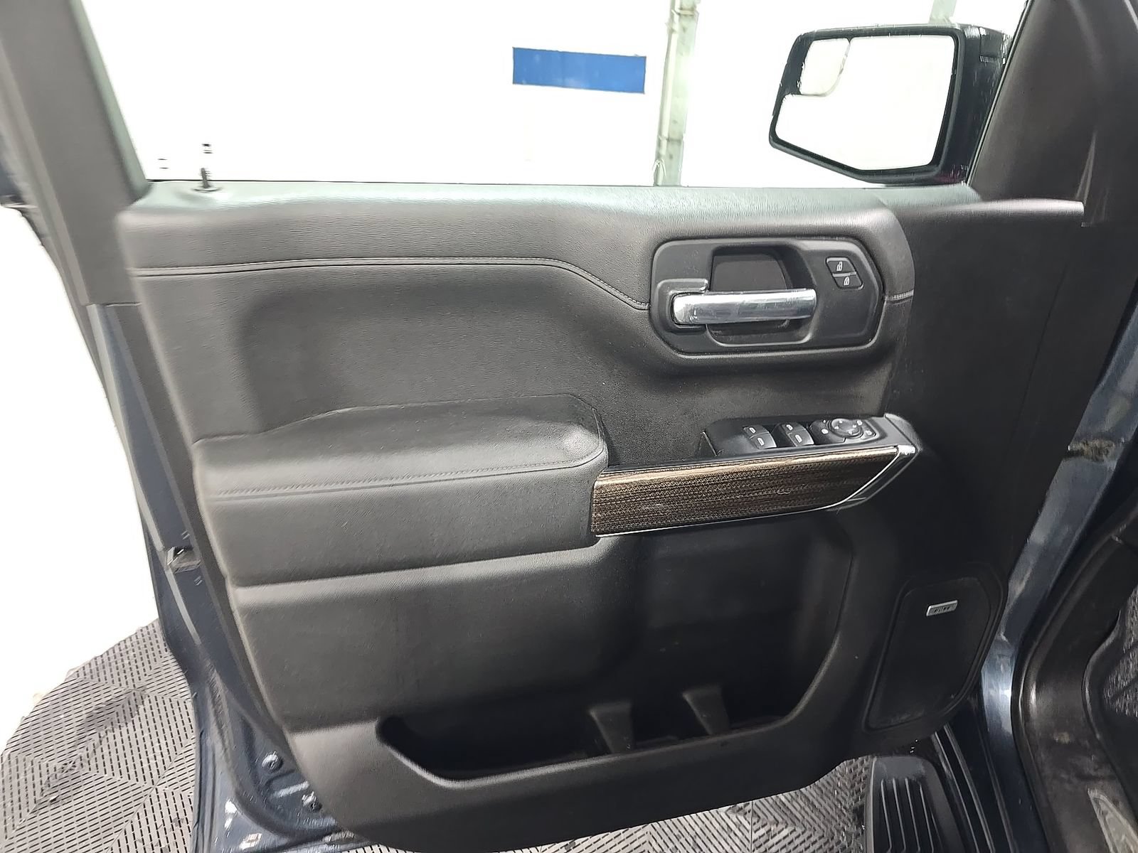Used 2019 Chevrolet Silverado 1500 RST AWD/4WD image 12