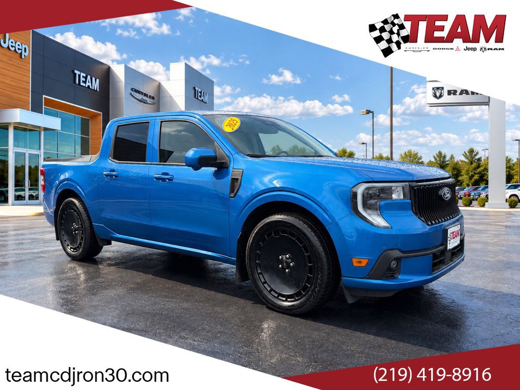 Used 2025 Ford Maverick Lobo AWD/4WD image 1