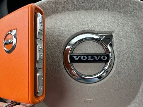 Used 2024 Volvo S60 B5 Plus image 40