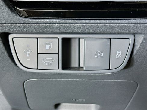 Used 2024 Kia EV6 Wind w/ Wind Technology Package image 17