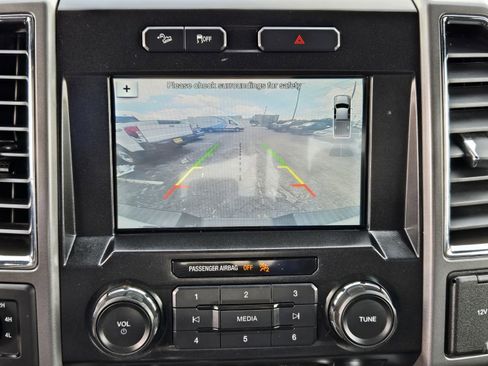 Used 2016 Ford F150 XLT w/ Equipment Group 302A Luxury AWD/4WD image 16