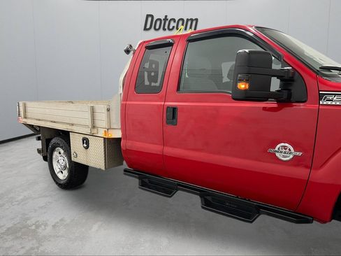 Used 2012 Ford F350 XLT w/ Snow Plow Prep Pkg AWD/4WD image 17