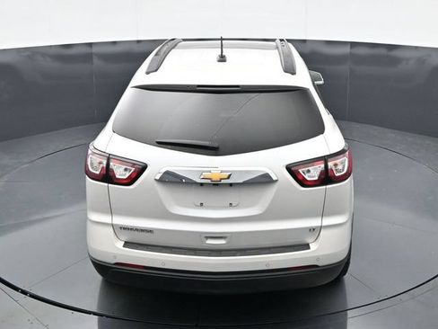 Used 2017 Chevrolet Traverse LT FWD image 14