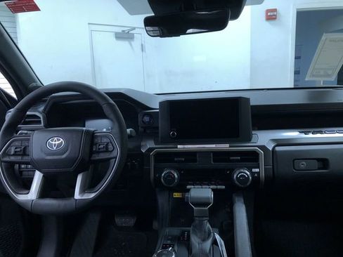 New 2026 Toyota Tacoma SR5 AWD/4WD image 11