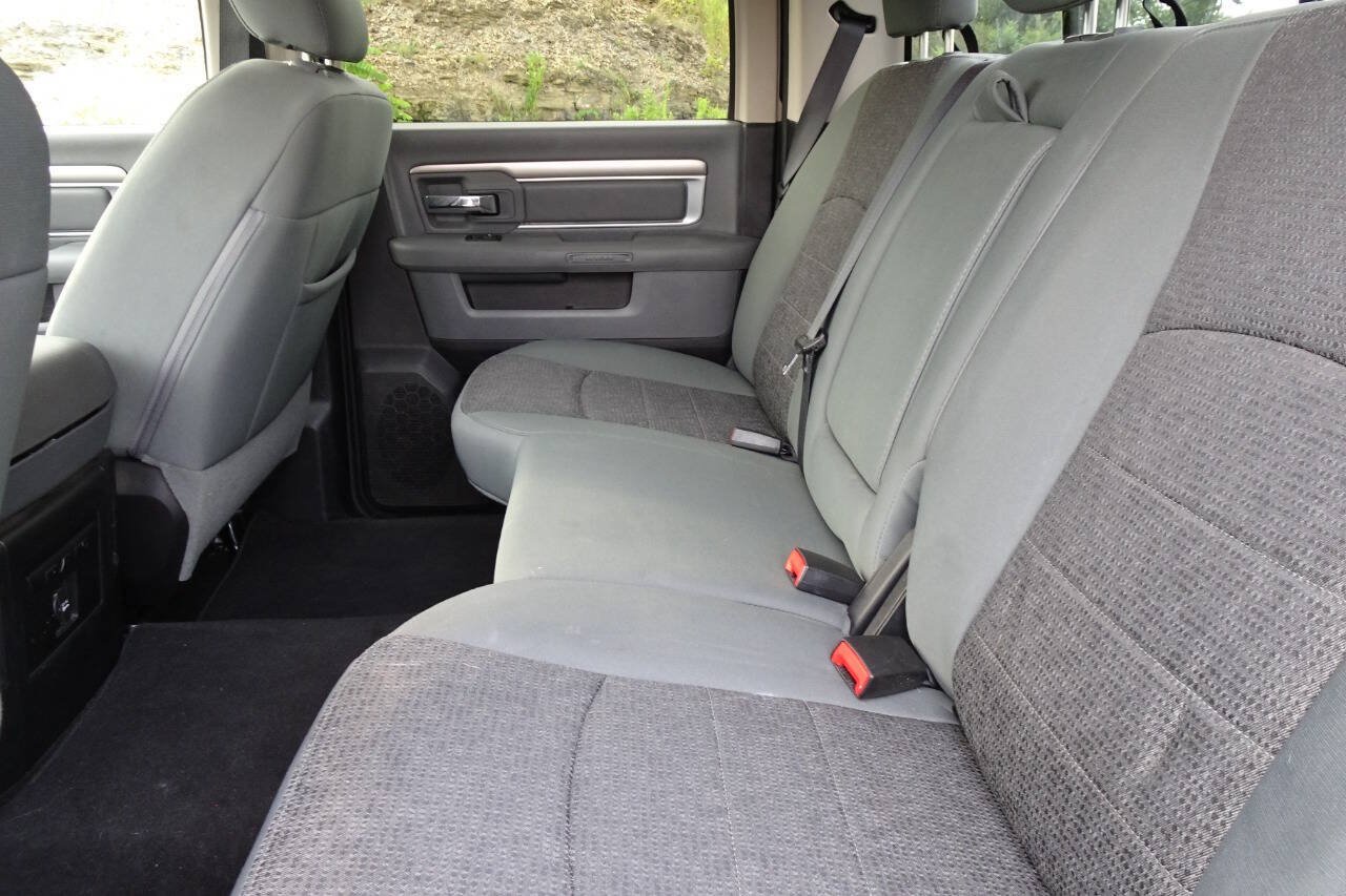 Used 2016 RAM 1500 Big Horn AWD/4WD image 19