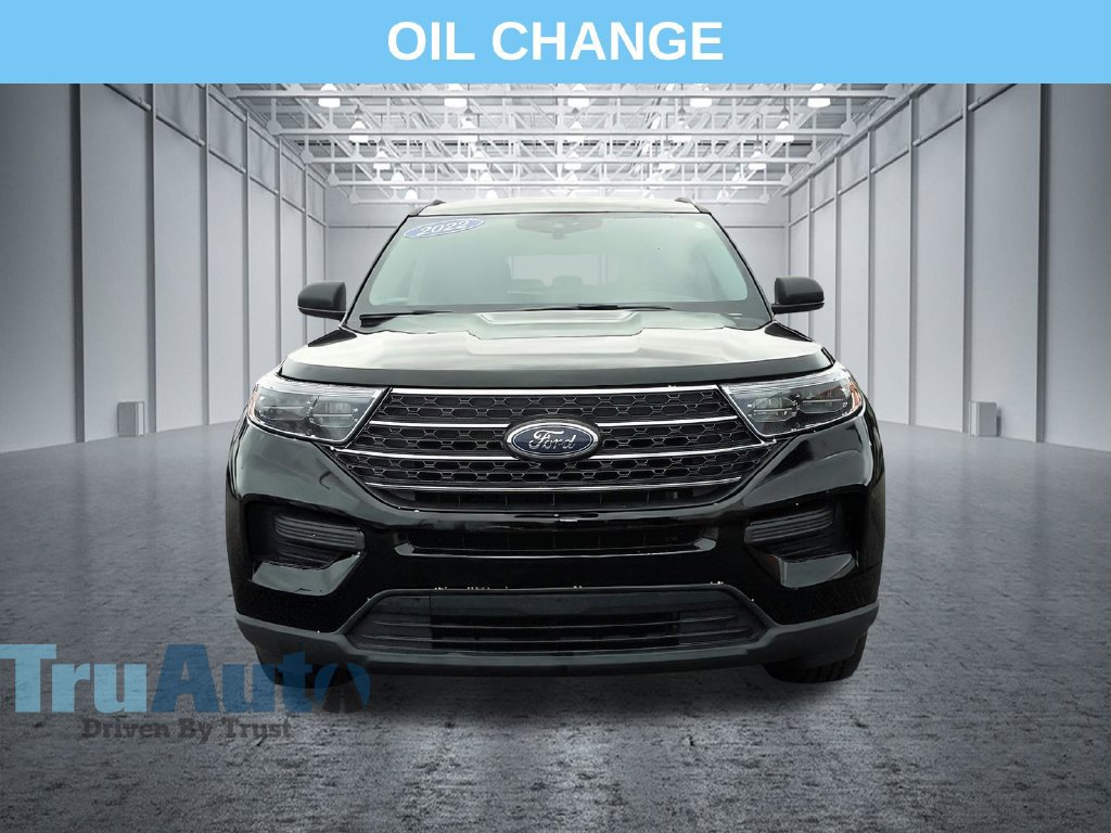 Used 2022 Ford Explorer XLT RWD image 2
