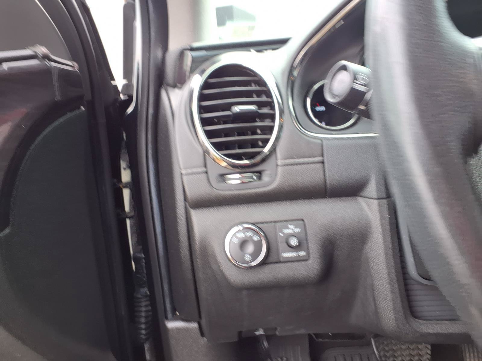 Used 2015 Buick Enclave Leather FWD image 14